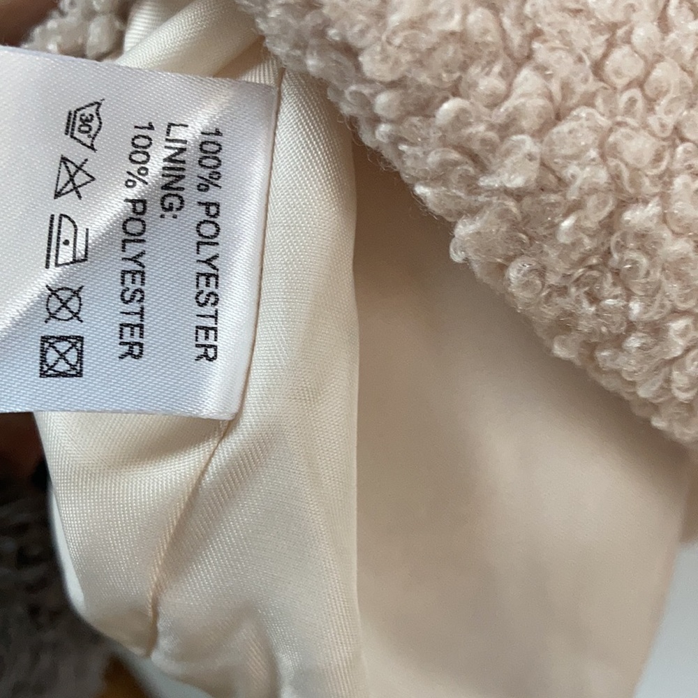 Maccs the Label Rissa Teddy Coat - Picture 7 of 7